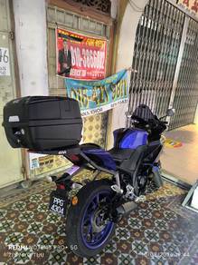 Yamaha R15