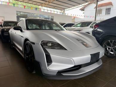 2025 Porsche Taycan TURBO GT