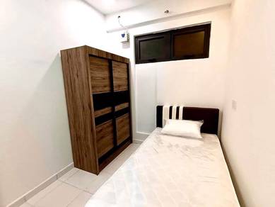 Room in Relau, PNG