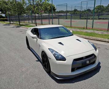 Nissan GTR BLACK EDITION in Klang, SGR