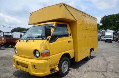 Inokom AU26 Luton Kotak Food Truck Event Truck