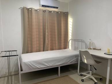 Room in Bangi, SGR