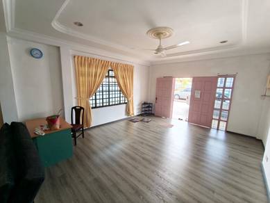 Semi-Detached House For Sale in Kuching,SWK
