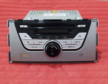 car CD audio player 