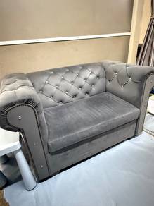 2seater with 1table