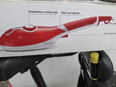 SteamQ Steam Iron