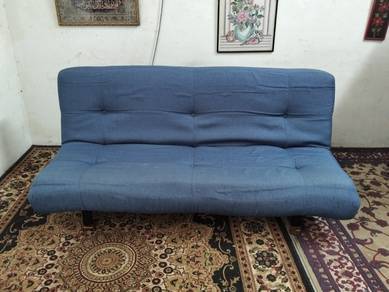 Naufal perabut terpakai sofa bed