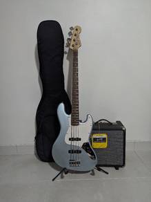 Squier J-Bass full set