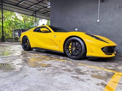 Ferrari 812 COMPETIZIONE in Bangi, SGR