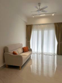 Condominium For Rent in Codrington Residence