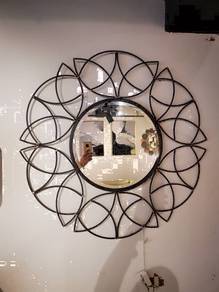 Living Room Wall Mirror Decoration