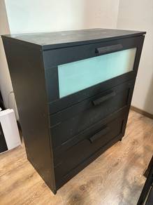 chest of drawer