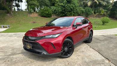 Toyota Harrier Z in Kepong, KUL