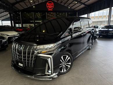 Toyota Alphard SC in Puchong, KUL