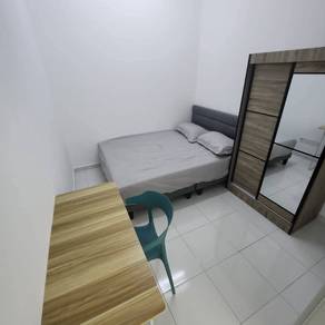 Room in Setia Alam, SGR