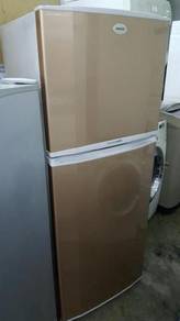 Samsung Gold Ice Refrigerator Peti Ais Fridge