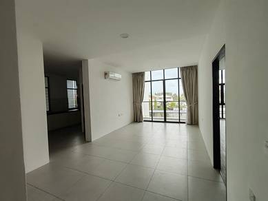 Apartment For Sale in Yarra Park