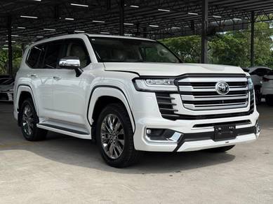 Toyota Land Cruiser ZX in Plentong, JHR