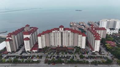 Apartment For Sale in Glory Beach Resort Apartment
