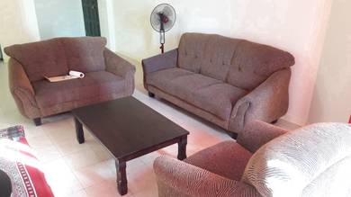 Condominium For Rent in Villa Scott