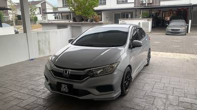 Honda City S in Puncak Alam, SGR