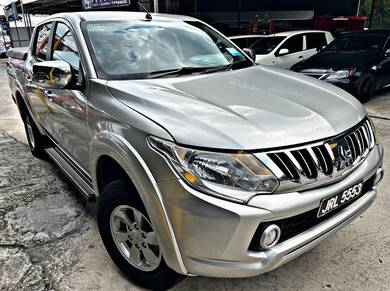 Mitsubishi Triton VGT A/T in Desa Petaling, KUL