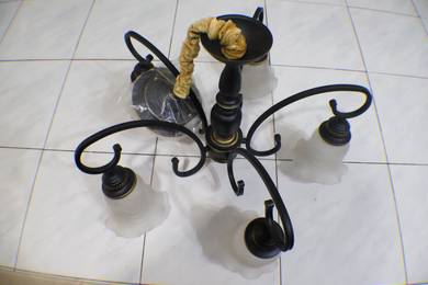 Lampu Hiasan 5 Bulb Gantung Ceiling