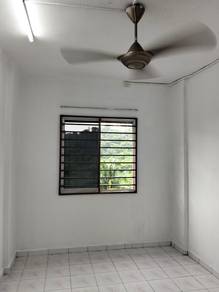 Apartment For Rent in Palma Apartment (Bandar Country Homes)