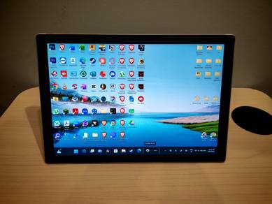 Microsoft Surface Pro 7 i7 16GB RAM Laptop/Tablet