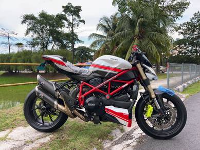 Ducati Streetfighter 848