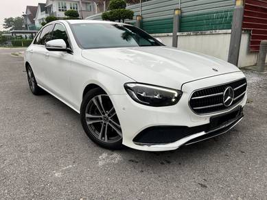 Mercedes Benz E200 200 AVANTGARDE in Petaling Jaya, SGR