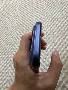 Iphone 17 pro Deep Blue