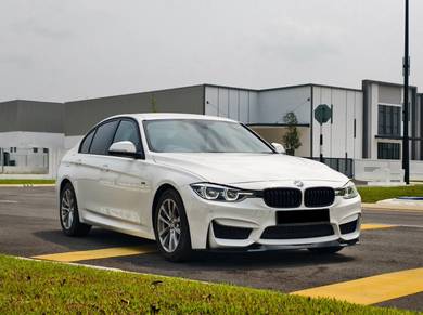 BMW 320i 20i SPORT LINE (CKD) in Johor Bahru, JHR