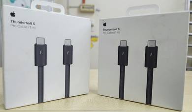 Original Apple Thunderbolt 5 cable 1 meter