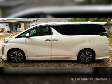 Toyota Vellfire ZG in Ipoh, PRK