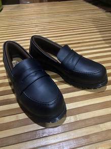 choctop penny loafer black