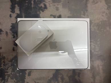Macbook Neo, 8GB, 512GB SSD, Touch ID - Silver