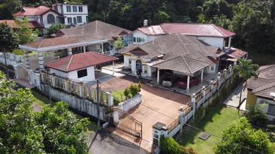Bungalow House For Sale in Sungai Buloh,SGR