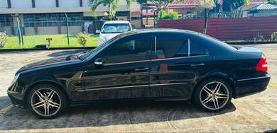 Mercedes Benz E200 200 K AVANTGARDE (CBU) in Sandakan, SBH