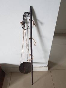 Antique Manual Weigher For Sale