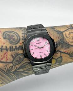 Custom Seiko Mod 40mm Black Pink Naut