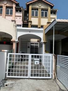 1.5-storey Terraced House For Sale in Butterworth,PNG
