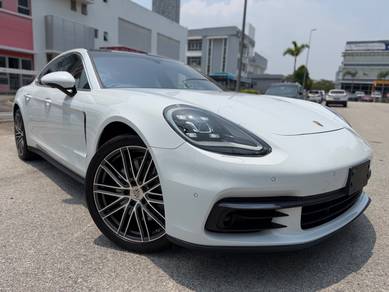 Porsche Panamera 4S in Cyberjaya, SGR
