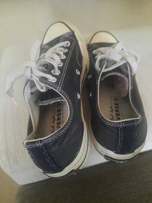 kasut converse  chuck taylor