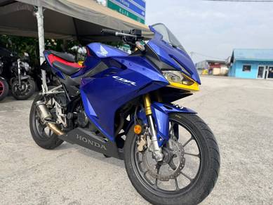 Honda CBR150R