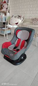 Baby car seat. 