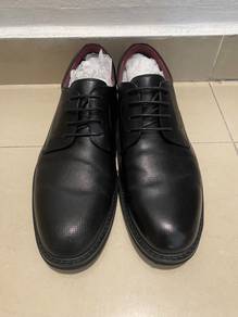 Tomaz Leather Shoe