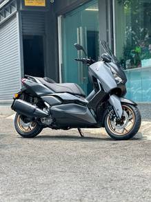 Yamaha XMAX