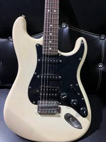 Electric guitar for sale