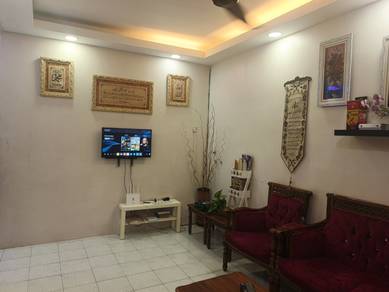 Naeilah Homestay Batu 8 PD